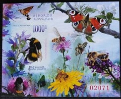 B453B / 2021 Beporzó Rovarok blokk postatiszta vágott piros sorszámmal