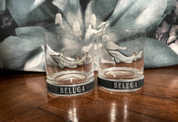 Eladó a képen látható Beluga Premium Russian Vodka, pohár, ónozott bálna motívummal.