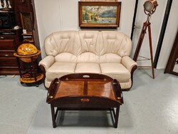 Very Beautiful Condition English Solid Mahogany Coffee Table - Zúrasztal