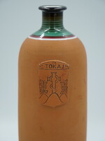 Tokaji cserép palack