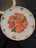 Royal Albert angol csontporcelán dísztányér II Erzsébet kedvenc rózsájával