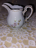 Zsolnay barackvirágos, lila porcelán kávés tejkiöntő arany, barokkos széllel