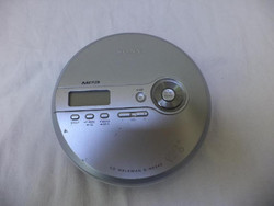 SONY D-NE240 retro discman (1178)