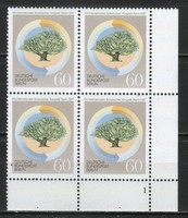 Postatiszta Berlin 0245  Mi 786       4,80 Euró