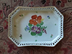 Herendi Tertia áttört szélű szögletes formájú festett virágos hibátlan porcelán kínáló tál