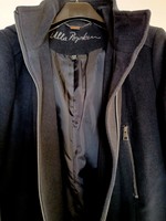 Átmeneti szövetkabát kapucnival