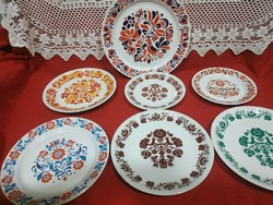 Madaras, pávás alföldi porcelán falitányérok!