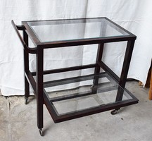 Art-deco zsúrkocsi , tálaló , kínáló , üveglapos bükkfa szerkezet fém görgőkkel 40 x 65 x 68 cm +7cm