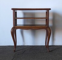 1U602 Régi rattan rácsos neobarokk polcos kisasztal lerakóasztal