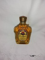 Crown Royal whisky 972-s Kanadai zárjeggyel, mini üvegben  P2