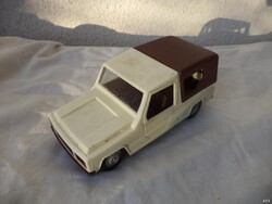 Renault 6 Rodeo retro autó