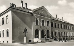 639 --- Futott képeslap   Kunszentmárton - Gimnázium