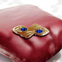 Vintage fém bross, gyönyörű régi kitűző, szép régebbi pin, a bross az 1970-es évekből származik