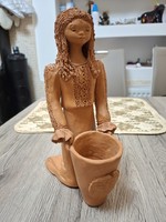 Czinege Edit Kerámia Szobor.24cm.