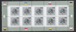 Ívszéles Német 1139 Mi 1805 postatiszta     45,00 Euró