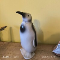 Hollóházi porcelán pingvin  szobor eladó!