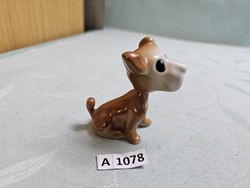 A1078 Ukrán porcelán bológatós kutya 8 cm