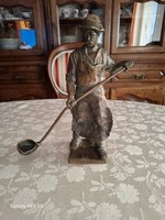 Vasöntő munkás figura bronzból