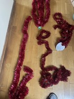 Piros girland karácsonyfara díszítesnek stb  4 db egyben