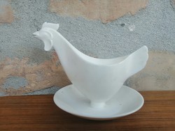 Retro műanyag tyúkos tojástartó  a volt NDK-ból _  Fehér színben