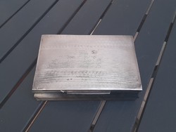 Vastagon ezüstözött Alpakka kártyadoboz vagy cigaretta kínáló