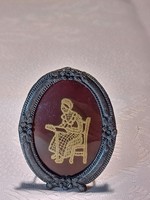 ASZTALI KIS KÉP BRÜSSZELI CSIPKE ÓN KERETBEN