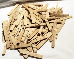 Fa csipesz alkatrészek, darabok