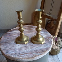 Antik réz gyertyatartó pár (17,5 cm)