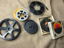 Amatőr 8mm-es filmtekercsek