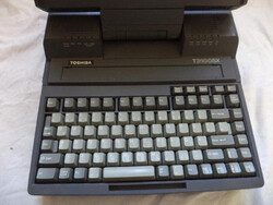 Toshiba T3100SX, Intel 80386SX laptop 1986 (398)