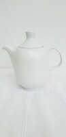 Fehér porcelán kávékiöntö