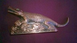 Figurális asztali öngyújtó 08. - Krokodil