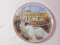 Falitányér porcelán BENEDEK PÁPA XVI. 19cm No2