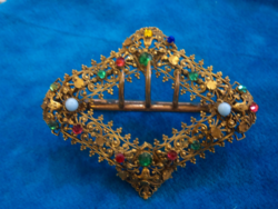 Filigrán köves övcsat  5,5 x 6,5 cm