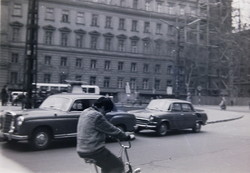 Régi fotónegatív Budapest, Oldtimerek az úton 1960-as évek kb.  B12/85