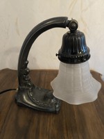 Asztali lámpa Szecessziós figurális,szobros díszítéssel,új vezetékkel foglalat is.Fix àron