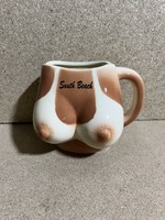 Régi "cicis" kerámia bögre, South Beach. 3712