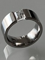 Nemesacél gyűrű fazettált kristállyal, 18 mm belső átmérő