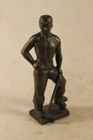 Bronz katona szobor 962