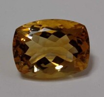 Citrin - 10,8 ct, 16x12x9 mm, (3518)