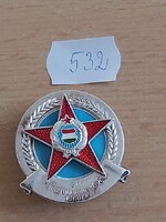 BM TISZTHELYETTESKÉPZŐ ISKOLA JELVÉNYE 532.