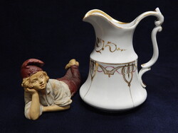 Hibátlan 16 cm magas barokk stílusú porcelán kiöntő