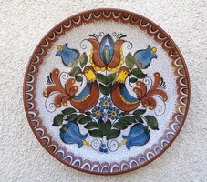 Gyönyörű jelzett nagy méretű  Gmunden kerámia falitányér, 30 cm