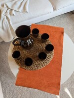 Barna kancsó csuprokkal