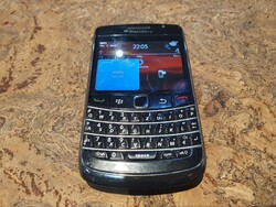 Retro blackberry mobiltelefon telefon kis kijelzőhibával