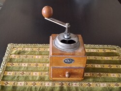 Retro Mágus kávédaráló