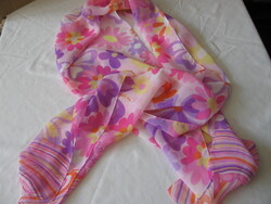 Színes virágos Flower Power hippi mintás sál