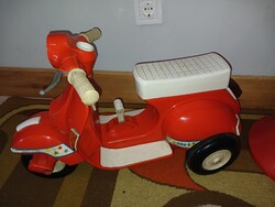 Retró Vespa gyermek motor 80-as évek