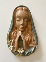 KISS SÁNDOR (1925-1999) FESTETT, NŐI KERÁMIA NŐI FALIMASZK 33 CM