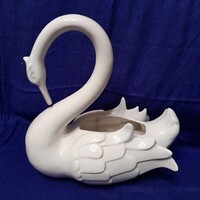 Porcelán hattyú,kínáló,kaspó.30 x 30 x 17 cm.